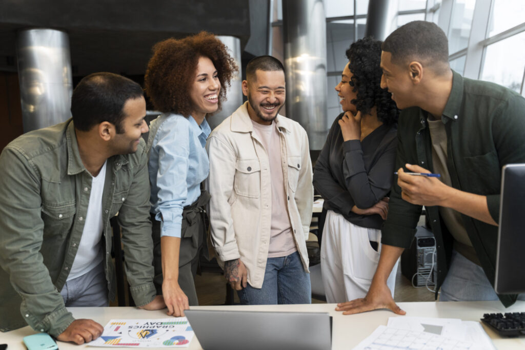 people-working-marketing-agency (1)
